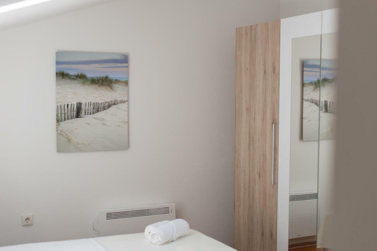 Apartmani Admiral Viskovo Exterior foto